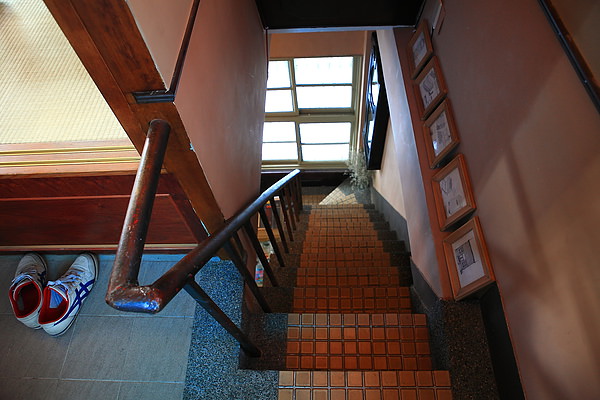 二樓，樓梯，下樓處.JPG