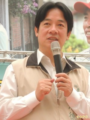 台南市長賴清德公務行政巧遇救人事蹟已有3次了。（記者洪瑞琴攝）