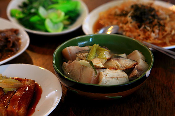 菜-豆腐鯖魚燉肉.JPG