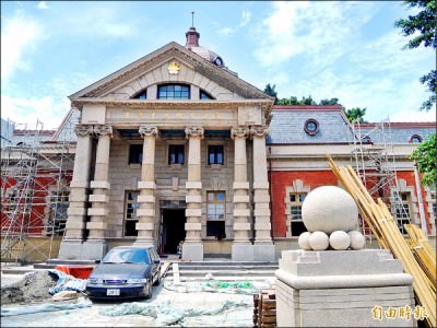 原台南地方法院古蹟即將修復完工，未來如何活化運用，外界關注。 （記者洪瑞琴攝）